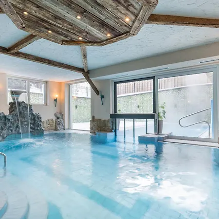 Hotel Alpenkönigin - ALPINE LUXURY - Sommer Silvretta Premium Card inklusive-3